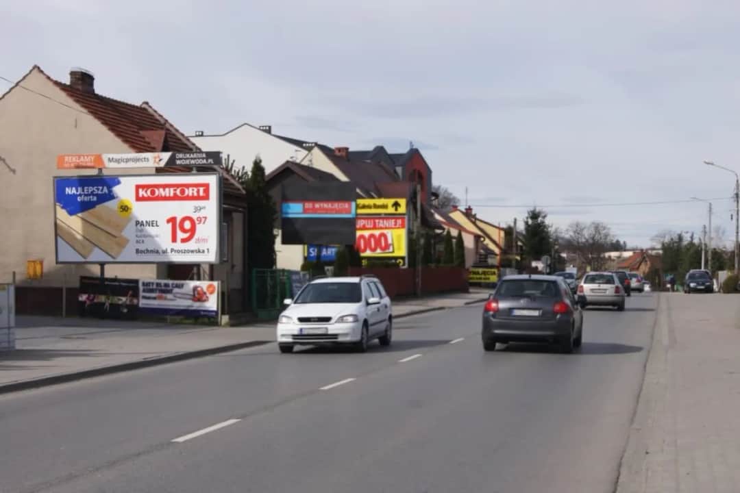 Ile kosztuje powieszenie reklamy na płocie? Ceny, które Cię zaskoczą