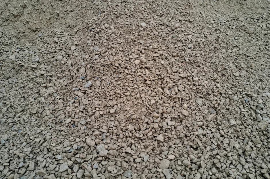 Jaki żwir na podjazd – uniknij błędów przy wyborze i budowie