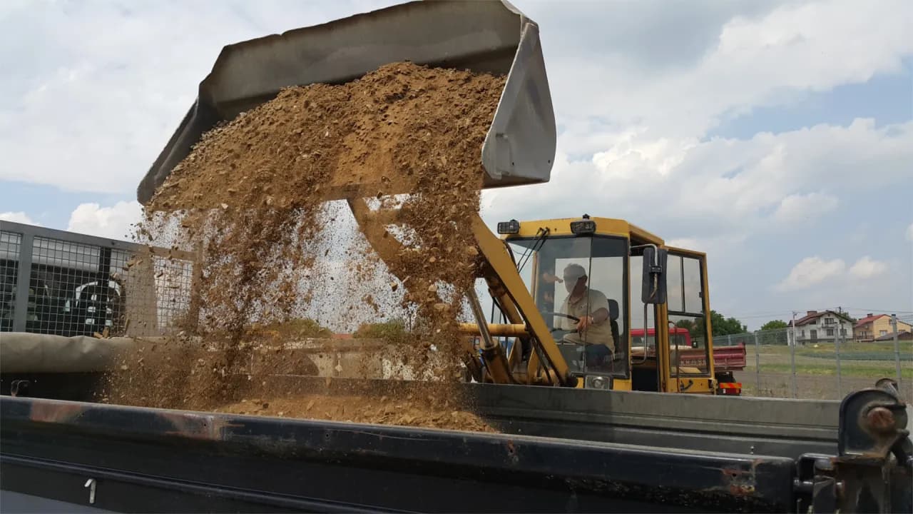 Ile waży m3 żwiru 2-8 mm? Odkryj zaskakujące fakty o wadze